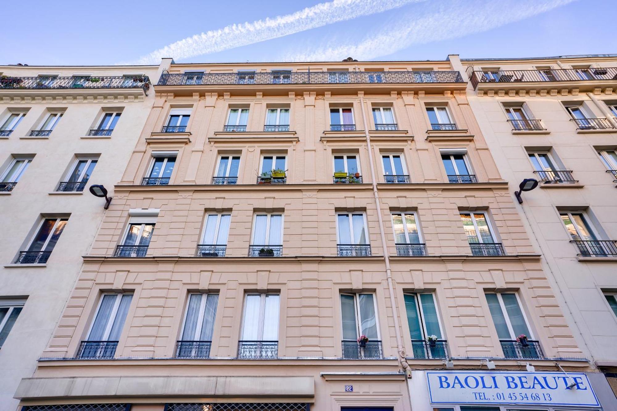 Appartement 2 Bedrooms In The 15th District Parijs